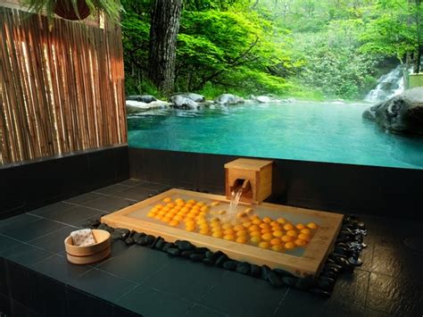 Hinoki Couple Onsen Bath .